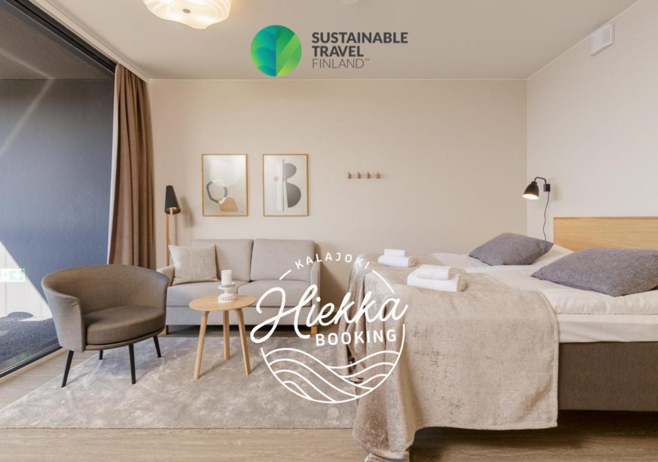 Marina Chalets Studios By Hiekka Booking - Sisaeltaeae Liinavaatteet Ja Loppusiivouksen Kalajoki Exterior photo